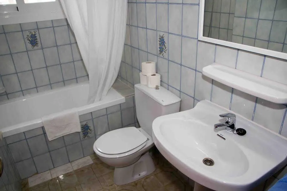 Apartamentos Charlys Can Picafort Can Picafort  Spain