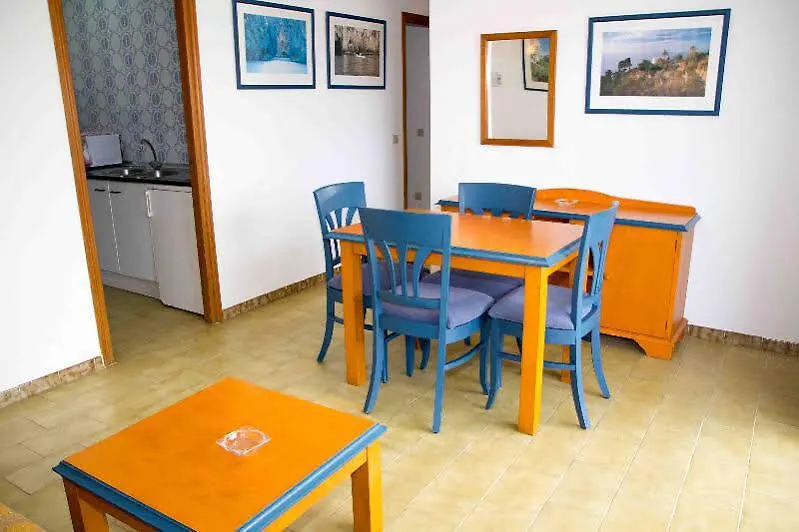 Apartment Apartamentos Charlys Can Picafort Can Picafort