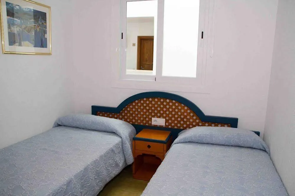 Apartment Apartamentos Charlys Can Picafort Can Picafort  Spanien
